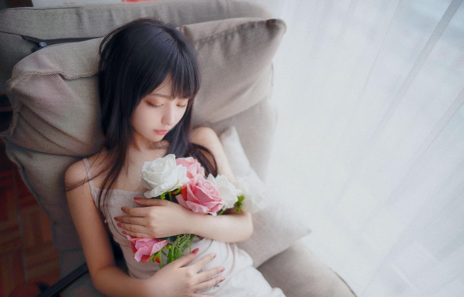 (��)��H��ɫ�ޱ�