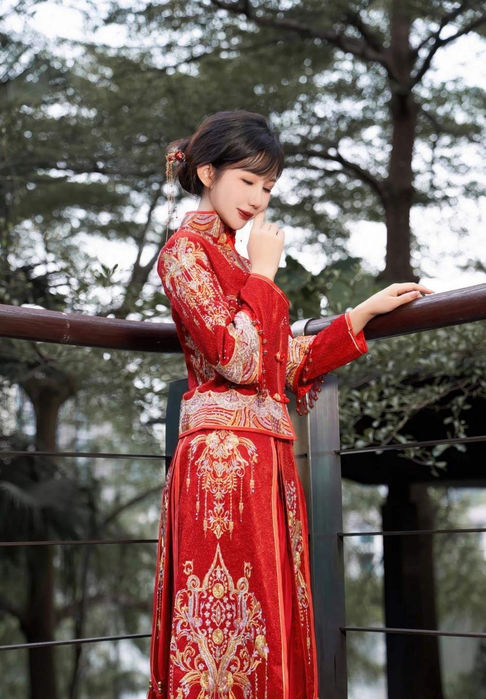 ʵ�ĺ���Ů��ҹ����