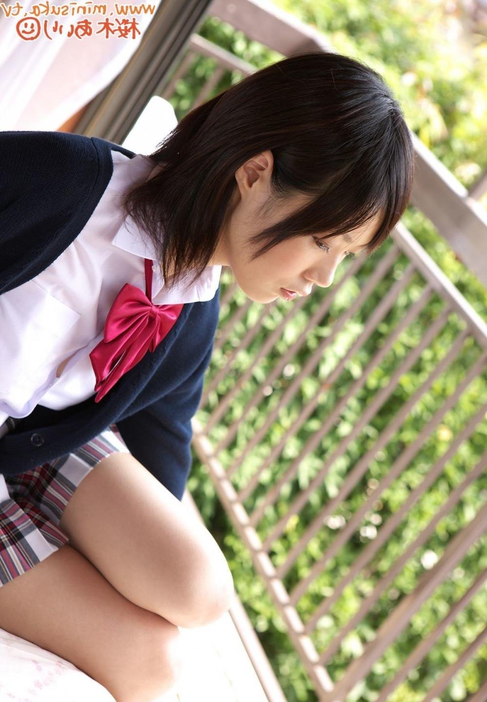 ���H�Ժ��ų�ȥ��һȦ����