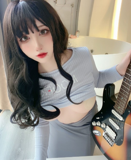 �������������м���